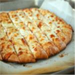 Garlic pizza Bread With Cheese (9’’)